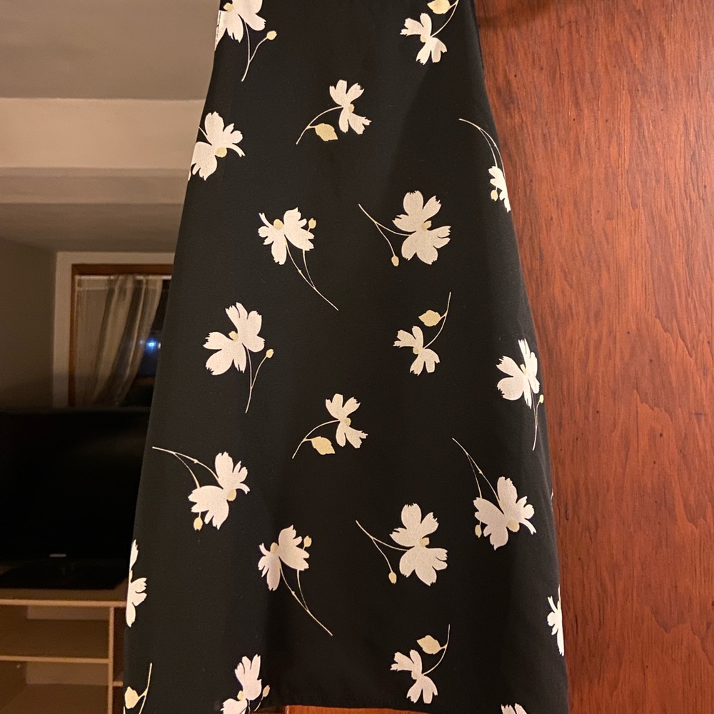 Cute and casual floral top
